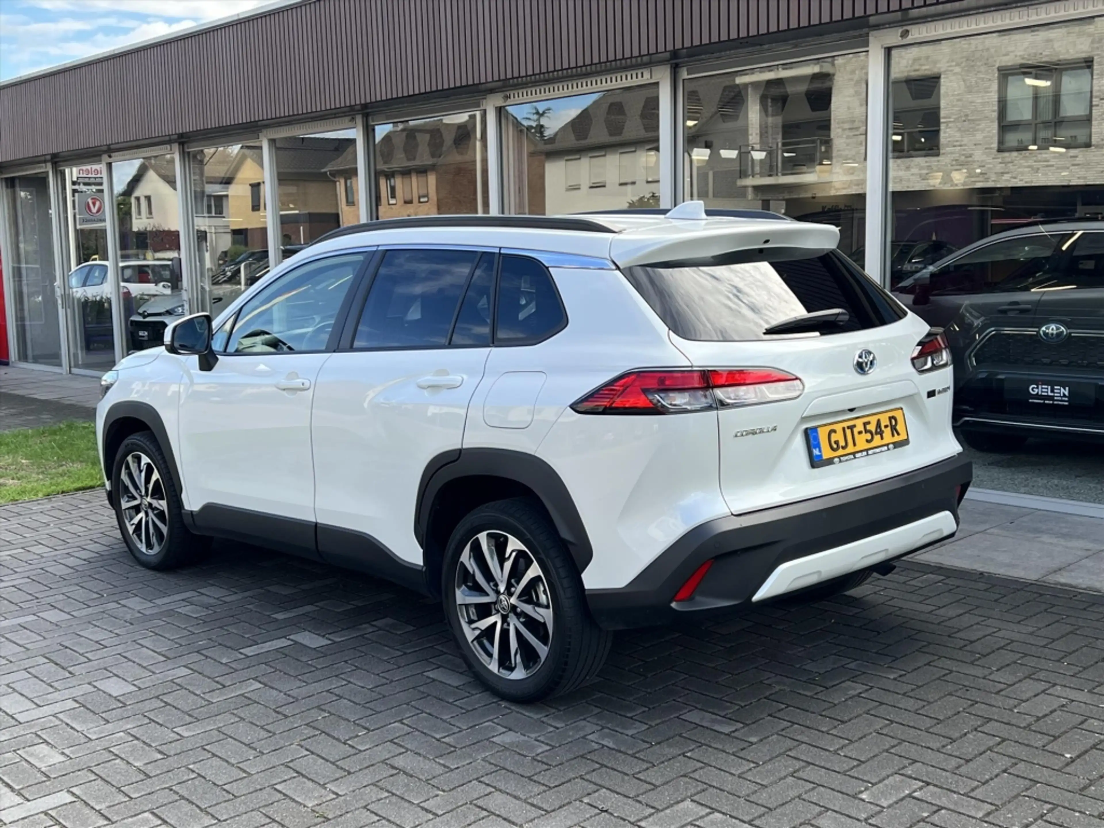 Toyota Corolla Cross 140 Hybrid Dynamic | Trekhaak, Parelmoer wit, Dode — photo 7