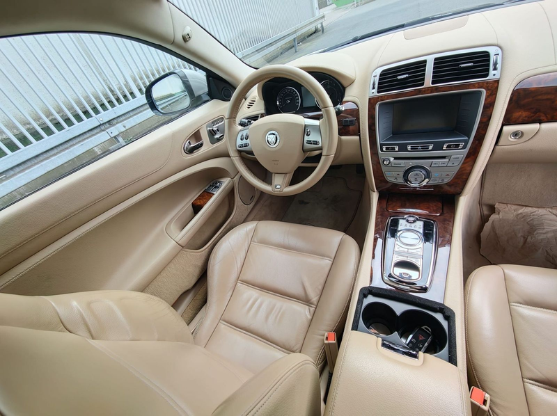 Jaguar XKR 5.0 V8 Kompressor*Garagenfzg.Saisonzul*1Hand — photo 10
