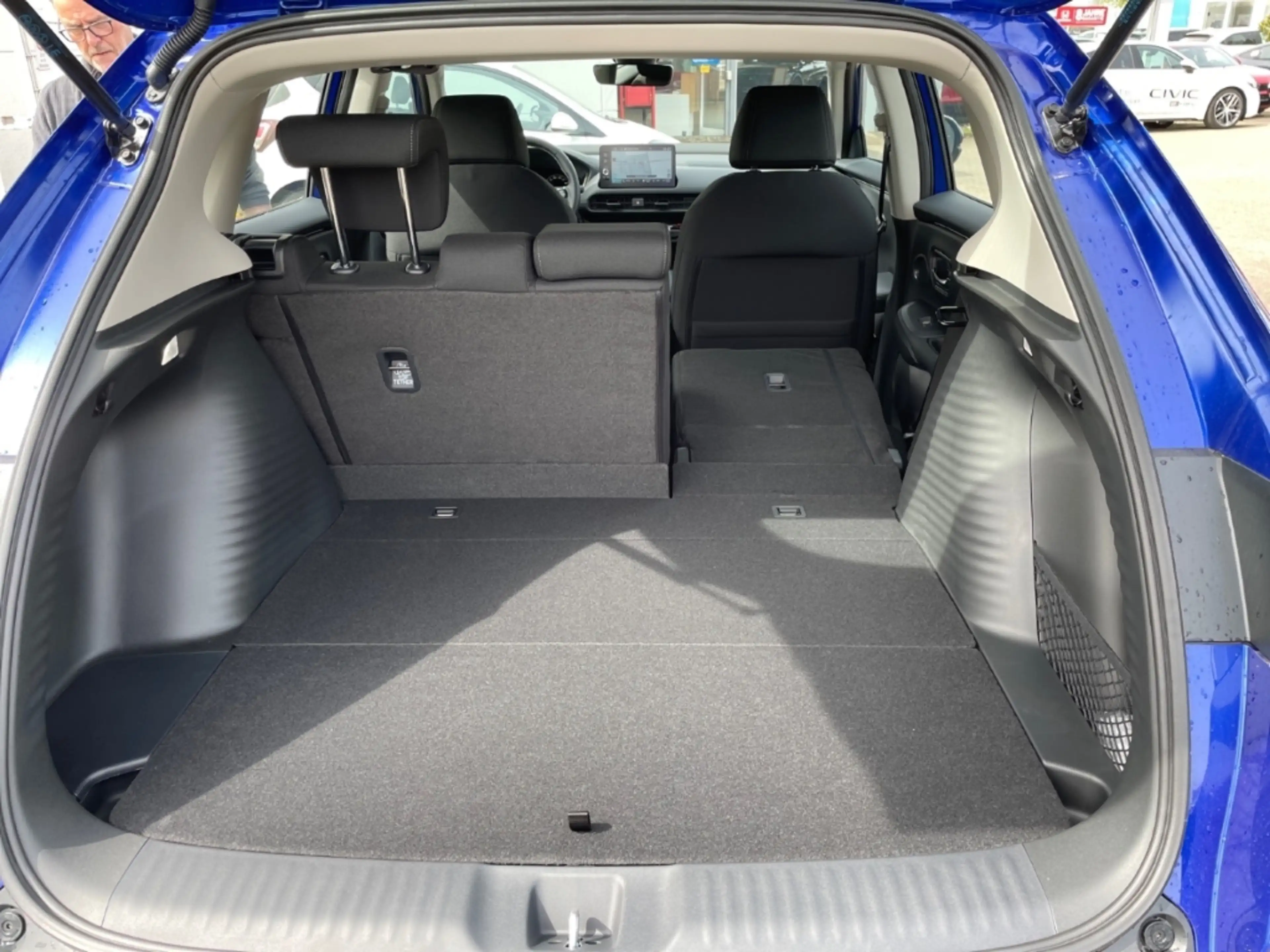 Honda ZR-V 2.0 Hybrid Elegance Navi LED Einparkh. v+h — photo 13