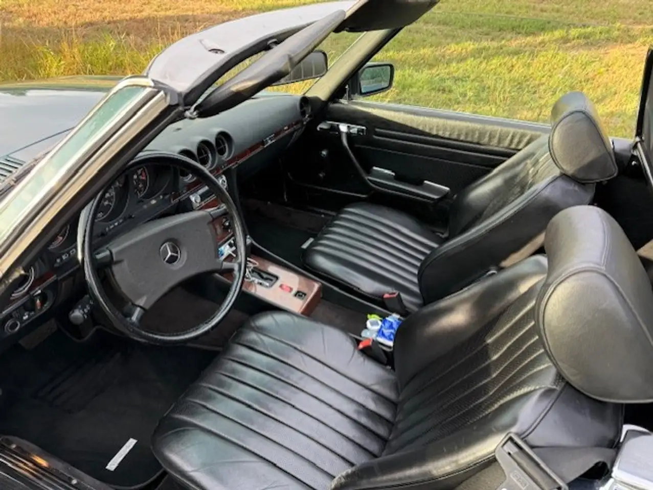 Mercedes-Benz SL 300 W107, foto 2