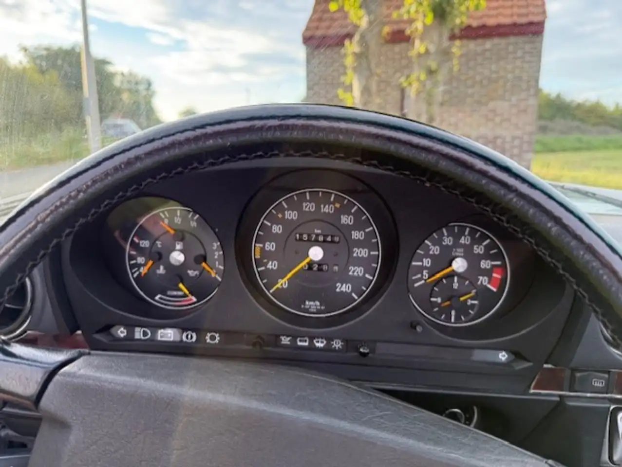 Mercedes-Benz SL 300 W107, foto 3