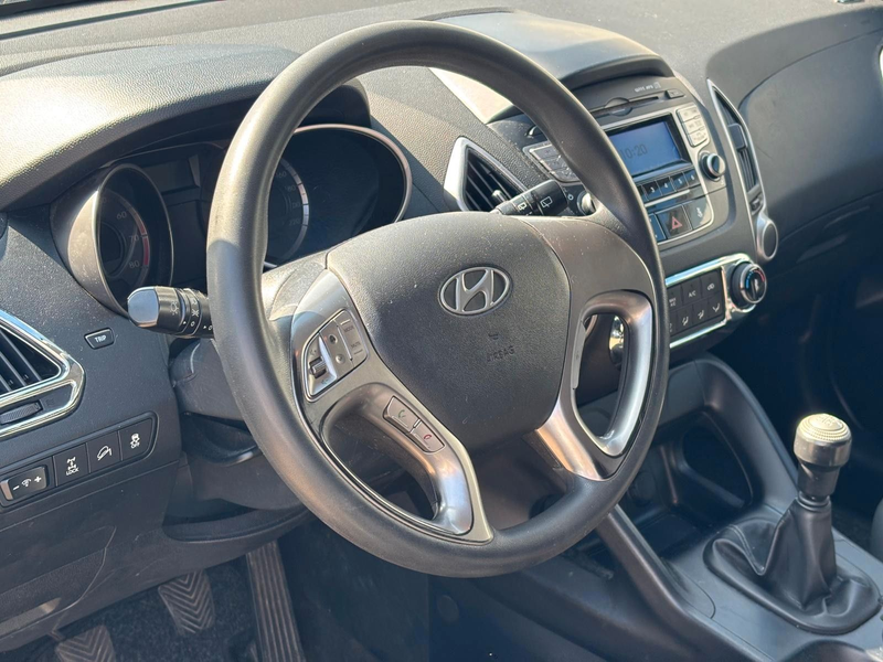 Hyundai iX35 2.0 Comfort AWD | Allrad | Klima | AHK — photo 15