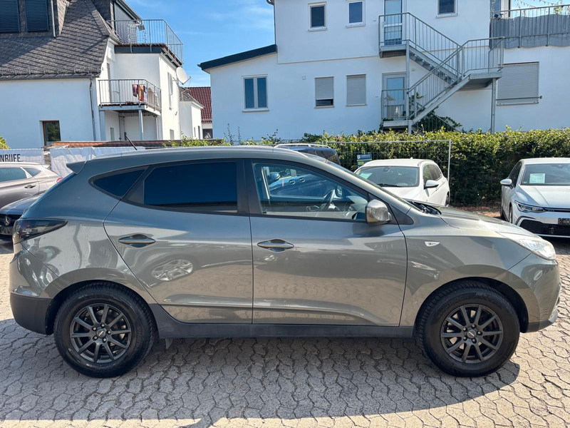 Hyundai iX35 2.0 Comfort AWD | Allrad | Klima | AHK — photo 6