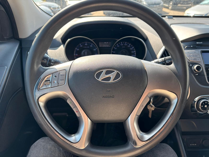 Hyundai iX35 2.0 Comfort AWD | Allrad | Klima | AHK — photo 14