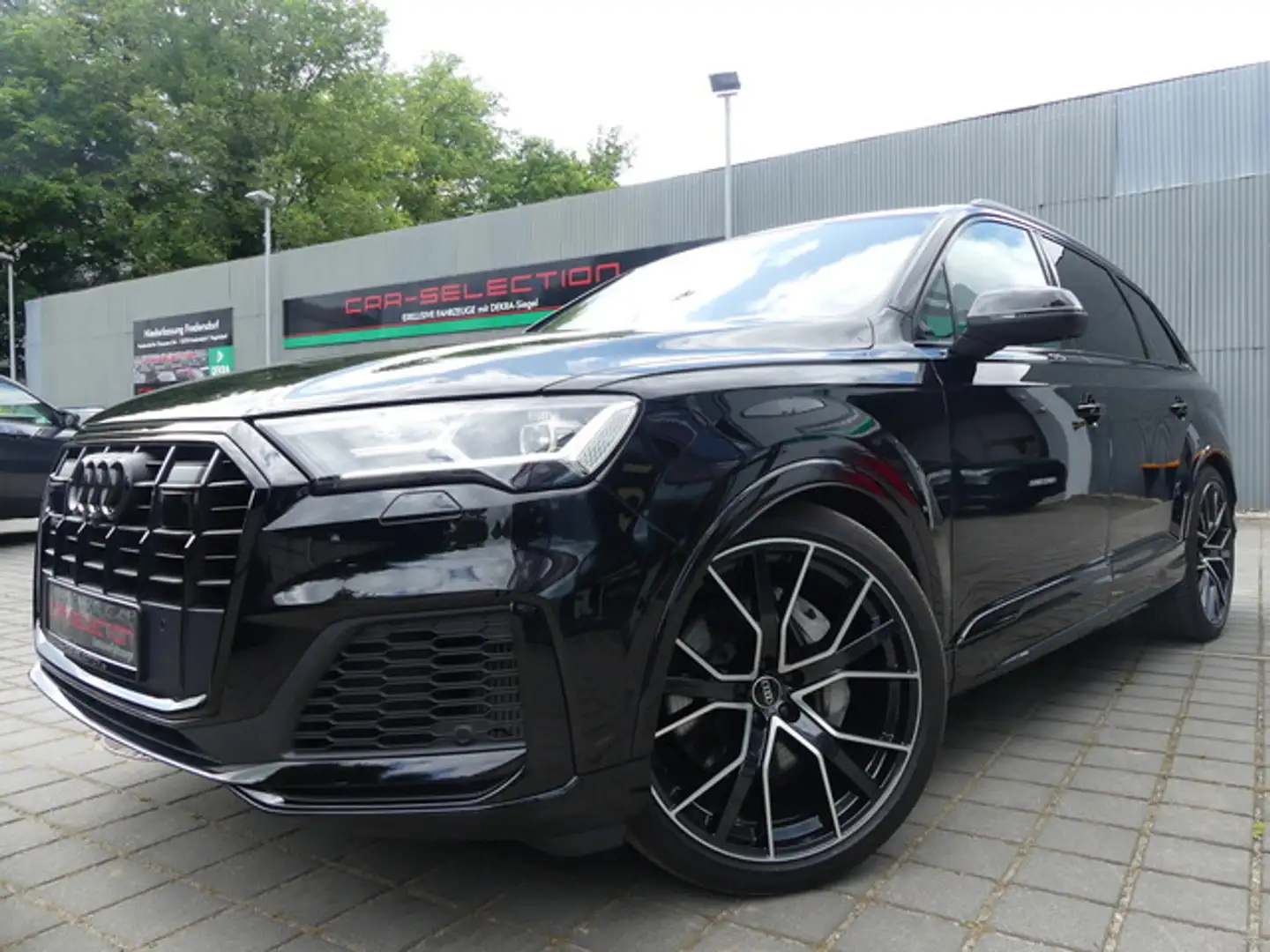 Audi Q7 55 TFSI quattro S line PANO/HEADUP/7-SITZER Schwarz - 2