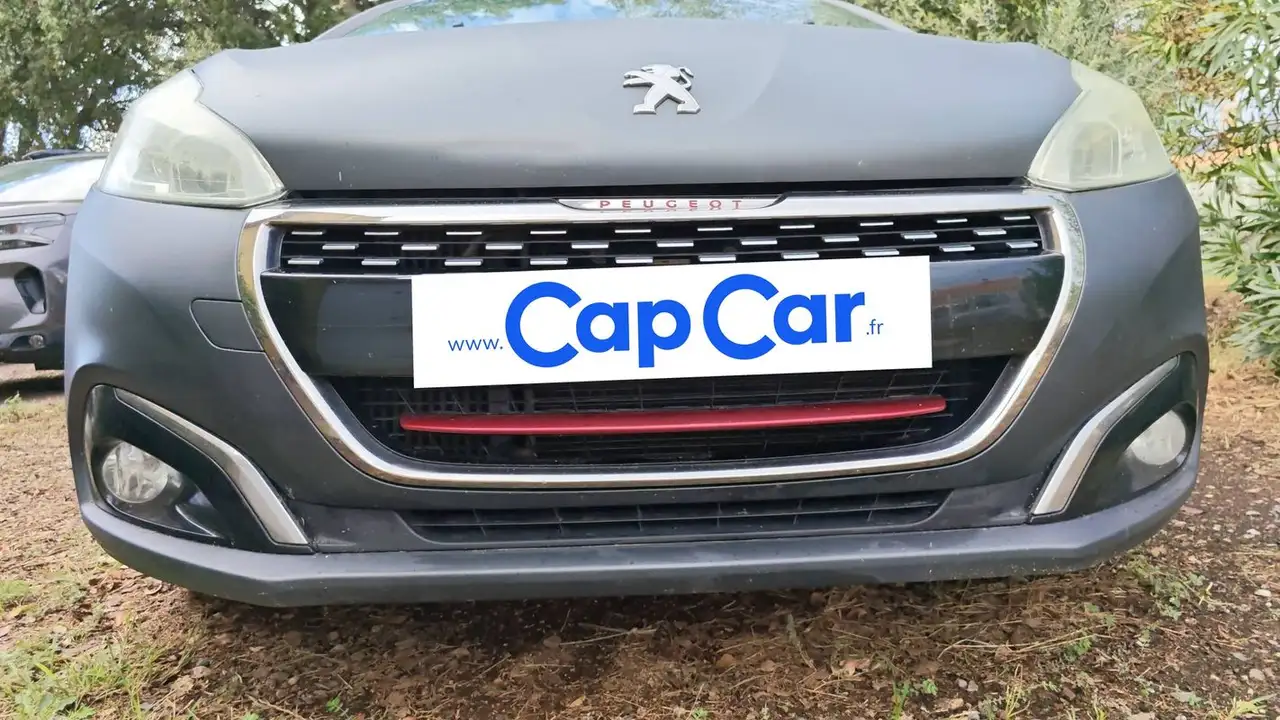Peugeot 208 208 — photo 20