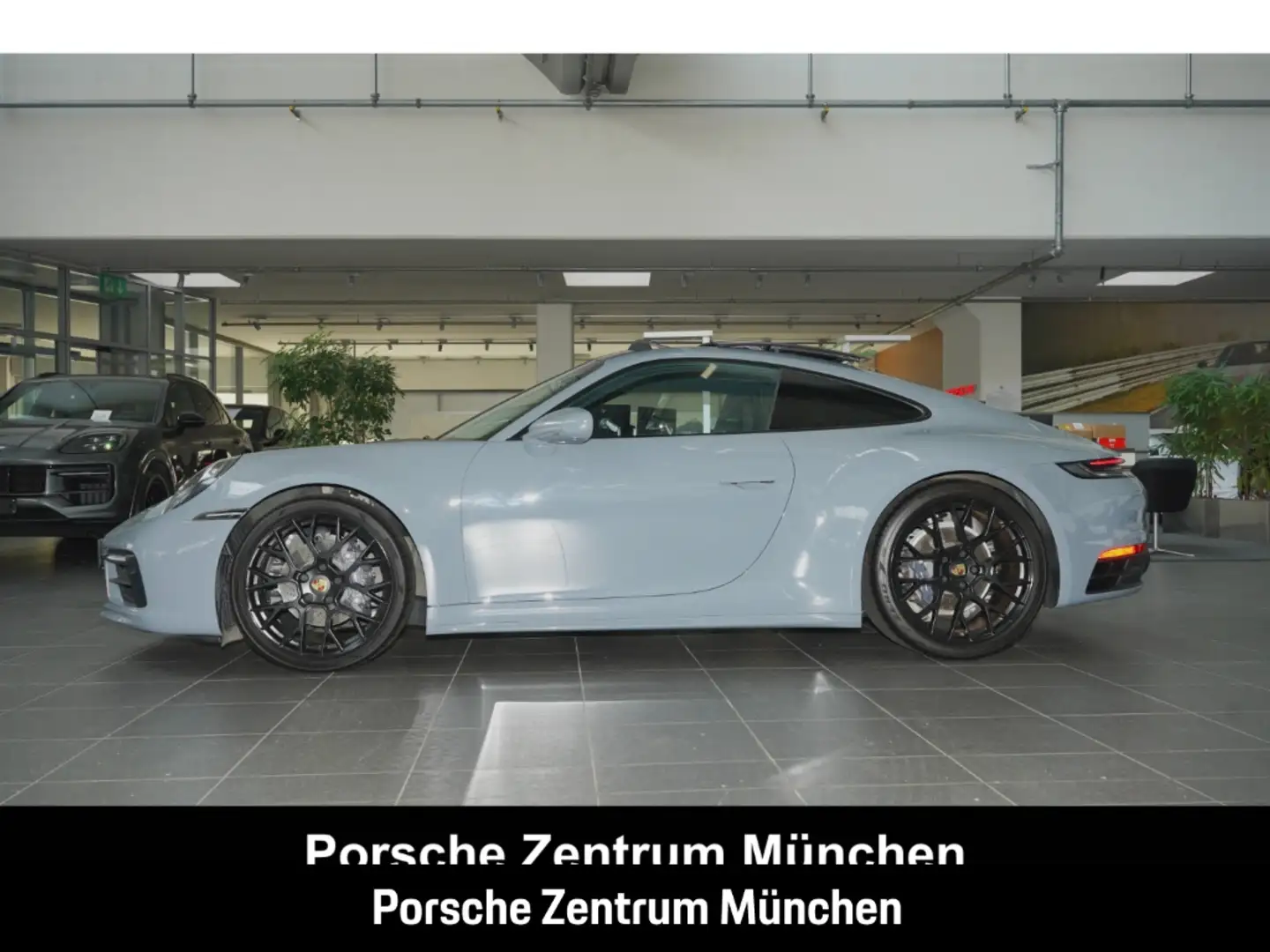 Porsche 992 911 Carrera BOSE LED Sportabgas Sportsitze Grijs - 2