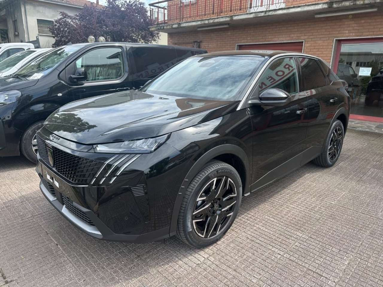 Peugeot 3008 Hybrid 145 e-DCS6 Allure Business