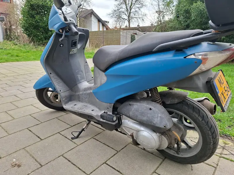 Honda Dylan 125 - foto 2