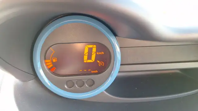 Renault Twingo view 12