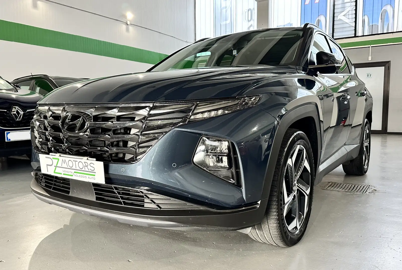 Hyundai TUCSON 1.6hev Exellence Sport 2wd aut PROMO FINANZIAMENTO Grigio - 1