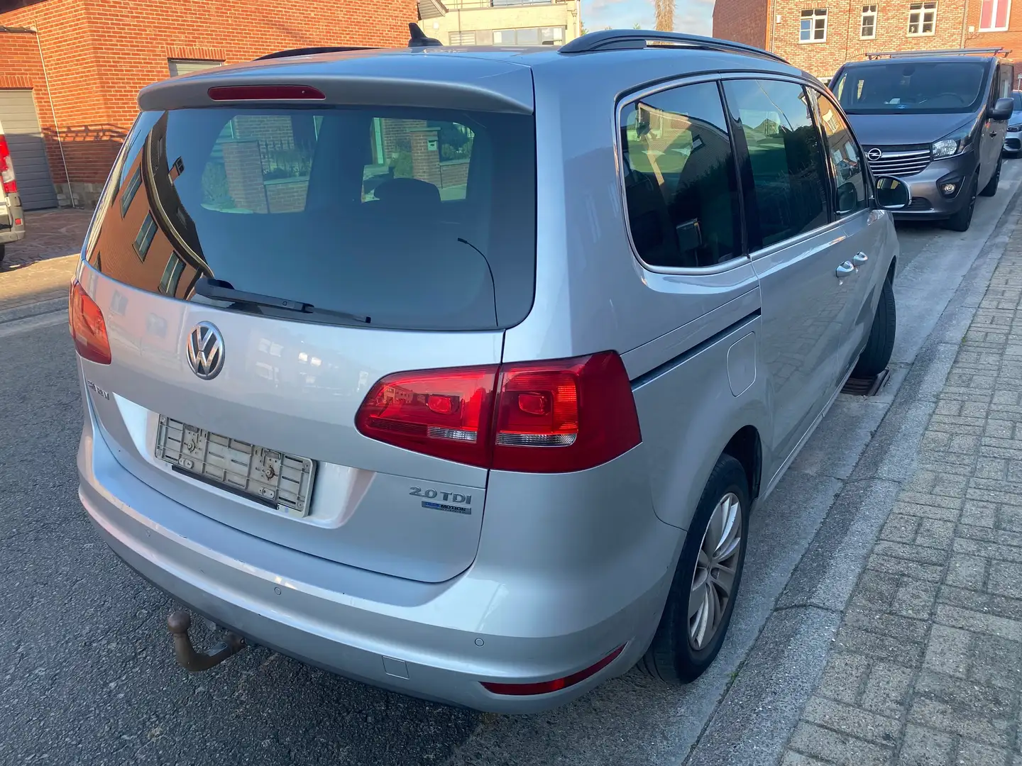 Volkswagen Sharan Sharan 2.0 CR TDi Comfortline BMT Argent - 2