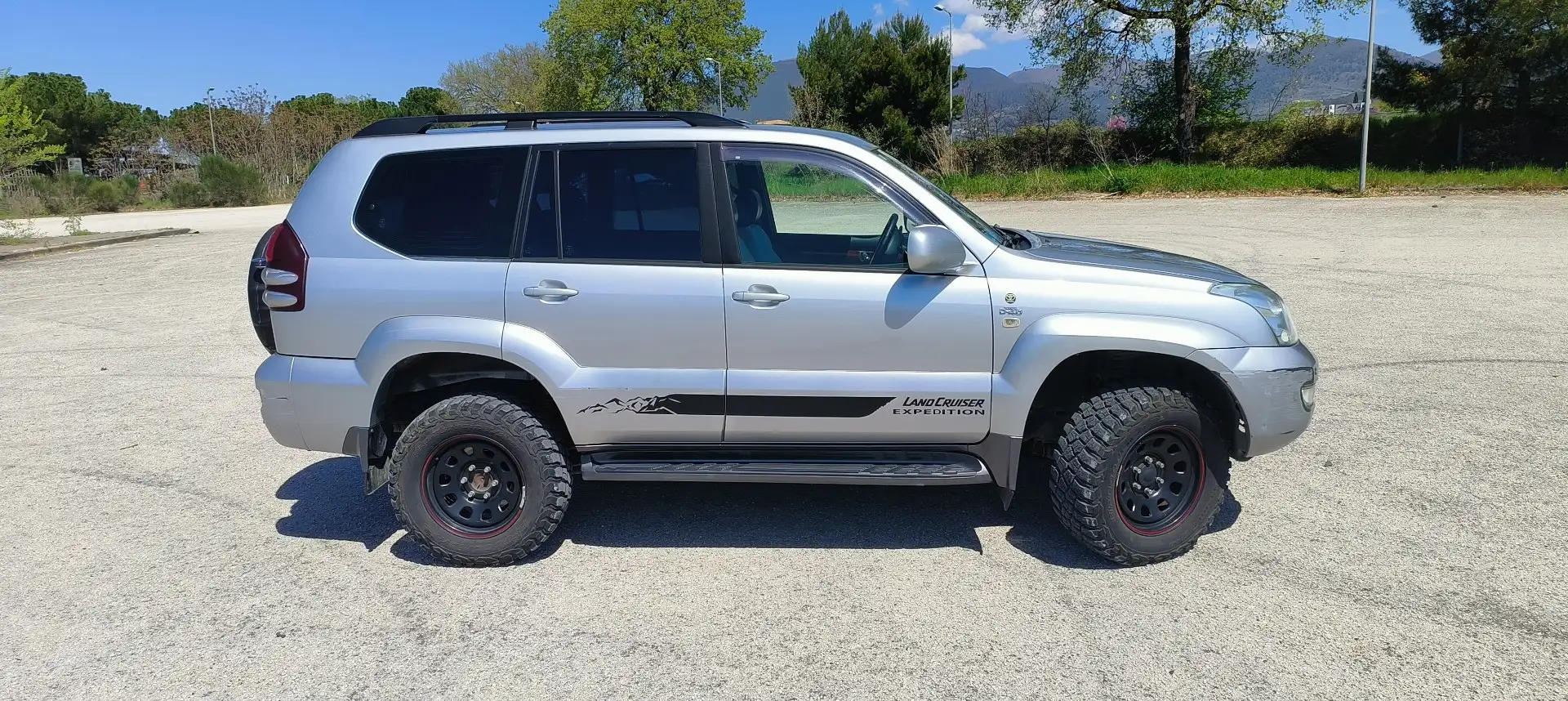 Toyota Land Cruiser Prado kdj 120 Luxor - 2