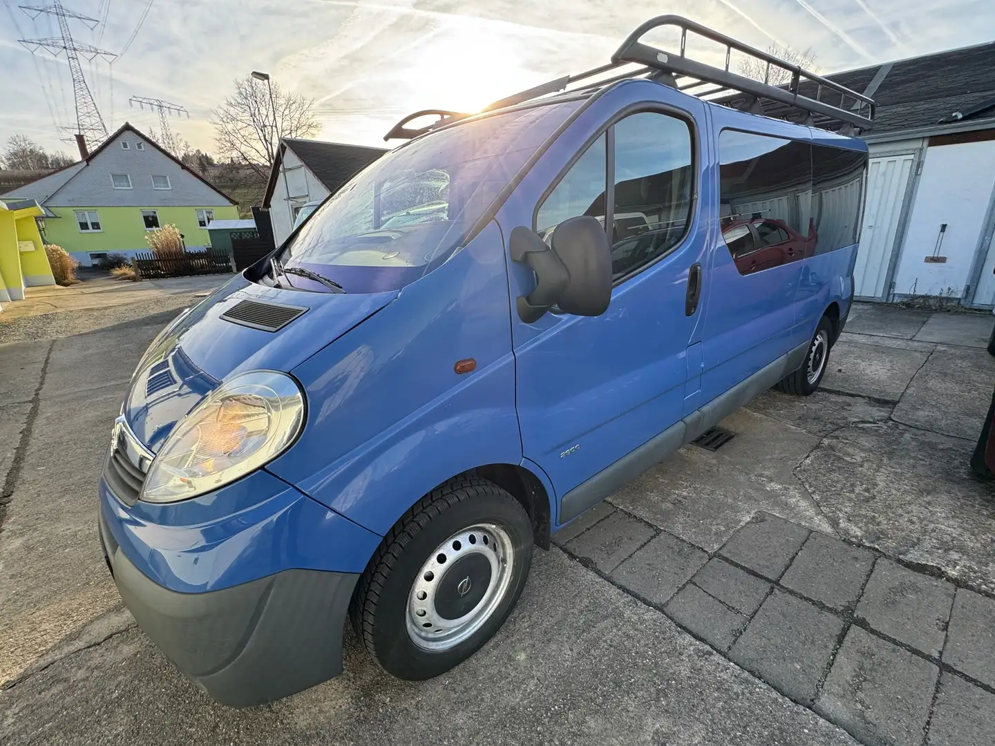Opel Vivaro Kombi L2H1 2,9t 9Sitzer Azul - 1