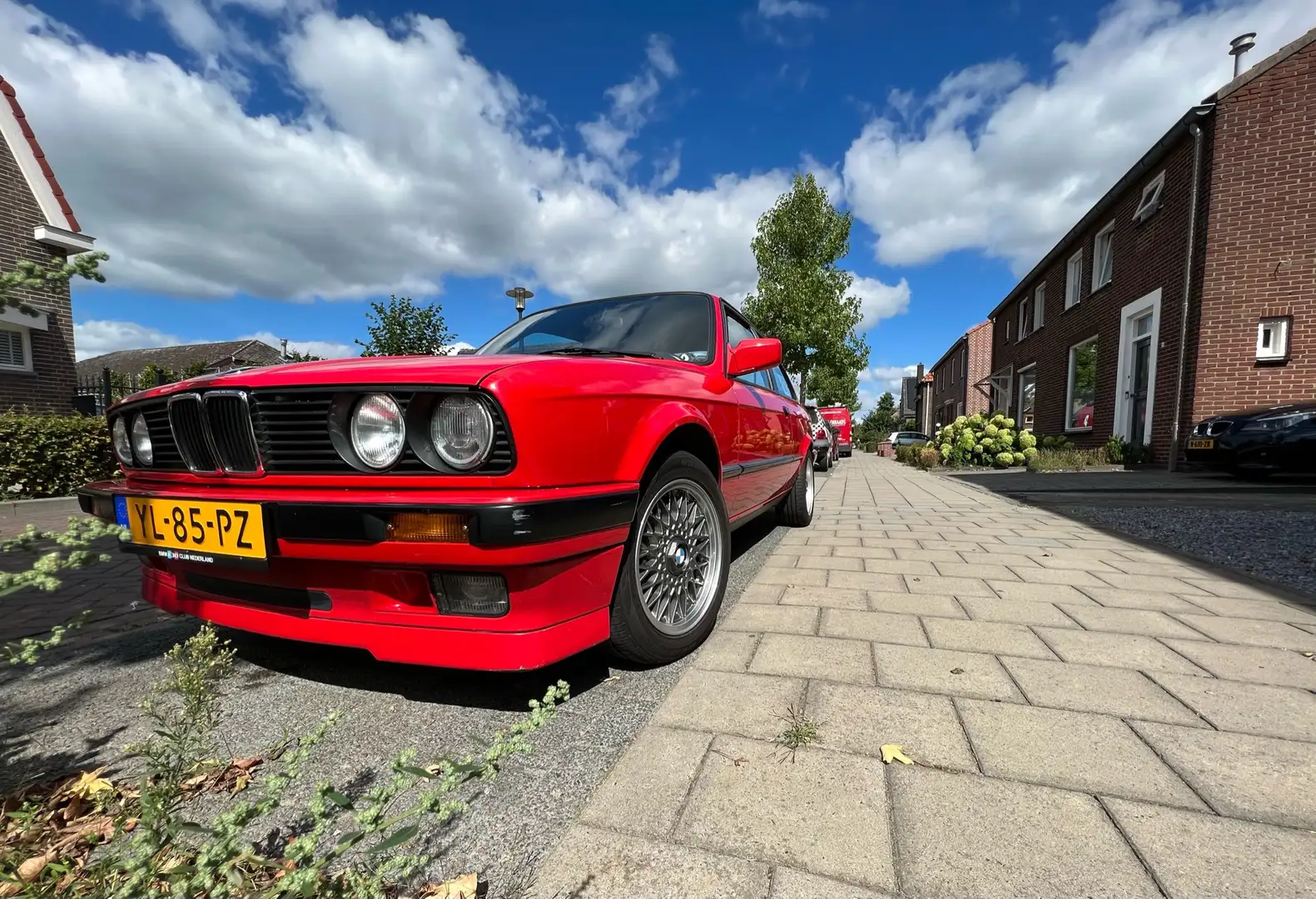 BMW 318 318is Kırmızı - 1