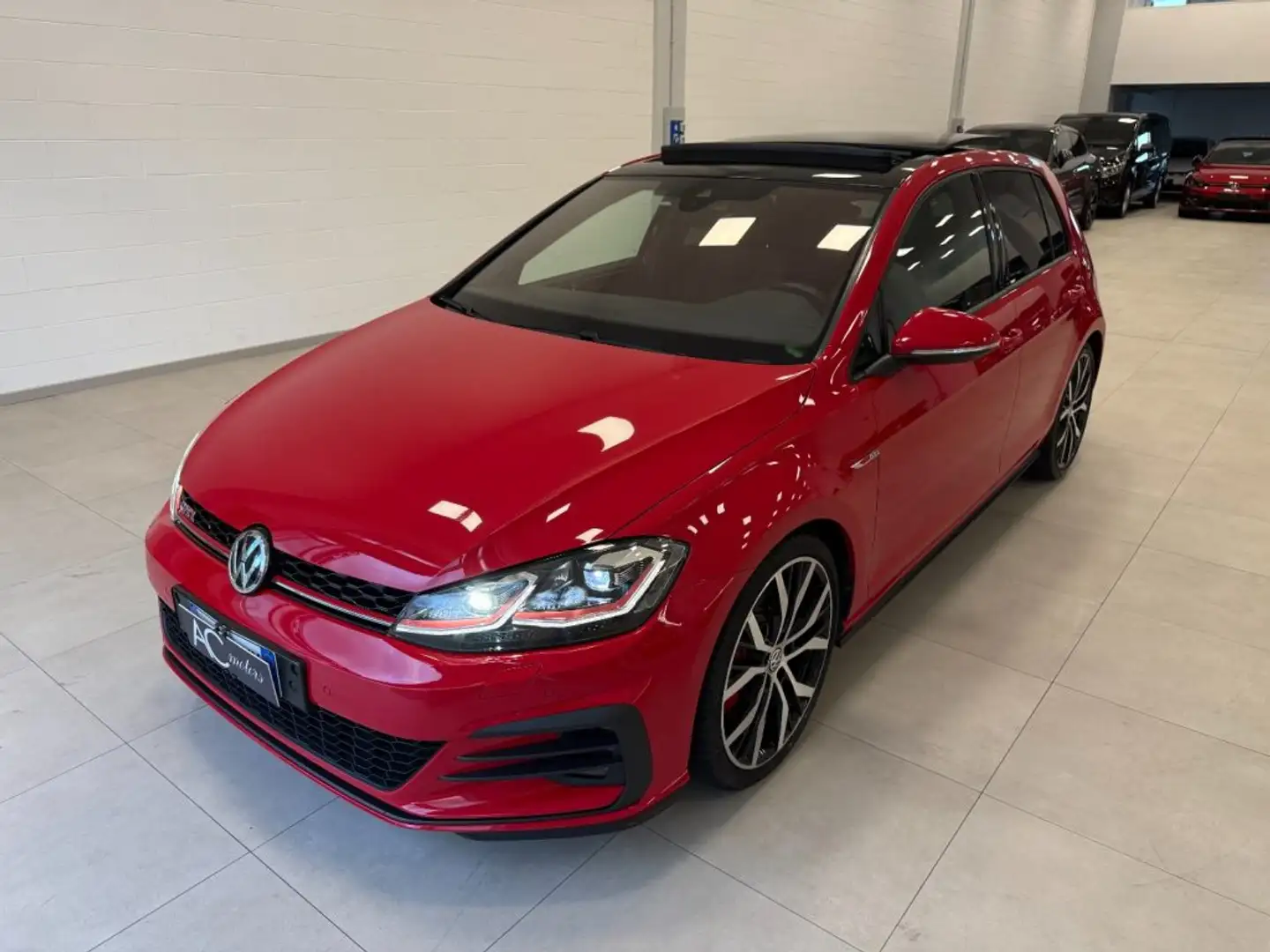 Volkswagen Golf GTI Performance 2.0 245 CV TSI DSG 5p. BMT Rouge - 2