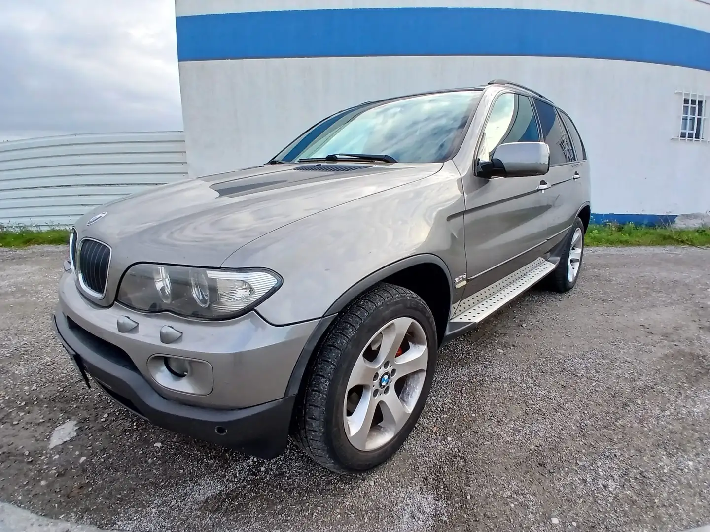 BMW X5 3,0d M57 E53 Grigio - 1