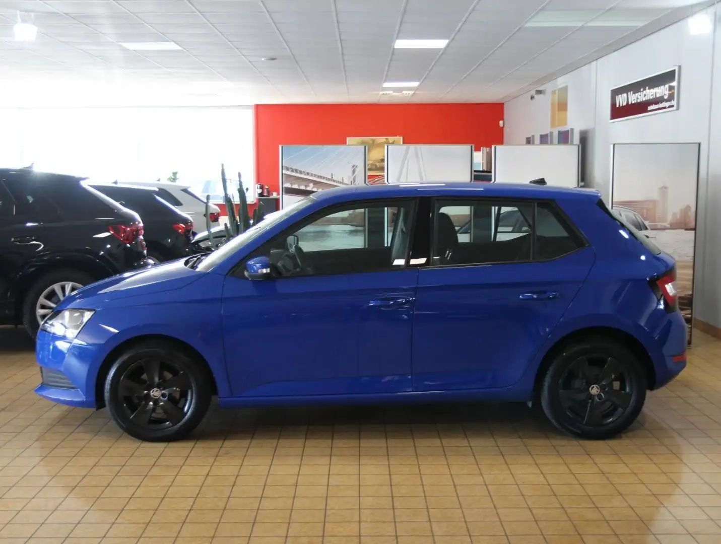 Skoda Fabia 1.0 TSI, Klima,Alu,Sitzhzg... Bleu - 2