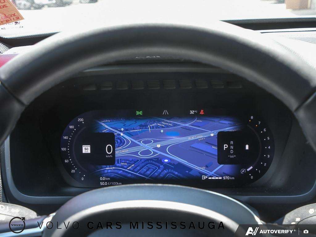 2024 Volvo XC90 Plus Bright Theme thumb 15