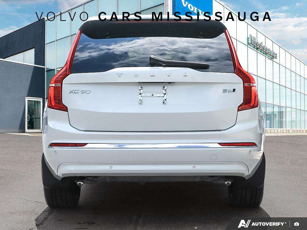 2024 Volvo XC90 Plus Bright Theme alt 5
