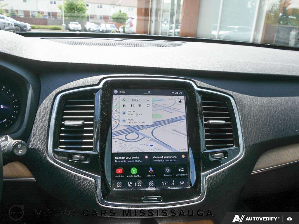 2024 Volvo XC90 Plus Bright Theme thumb 21