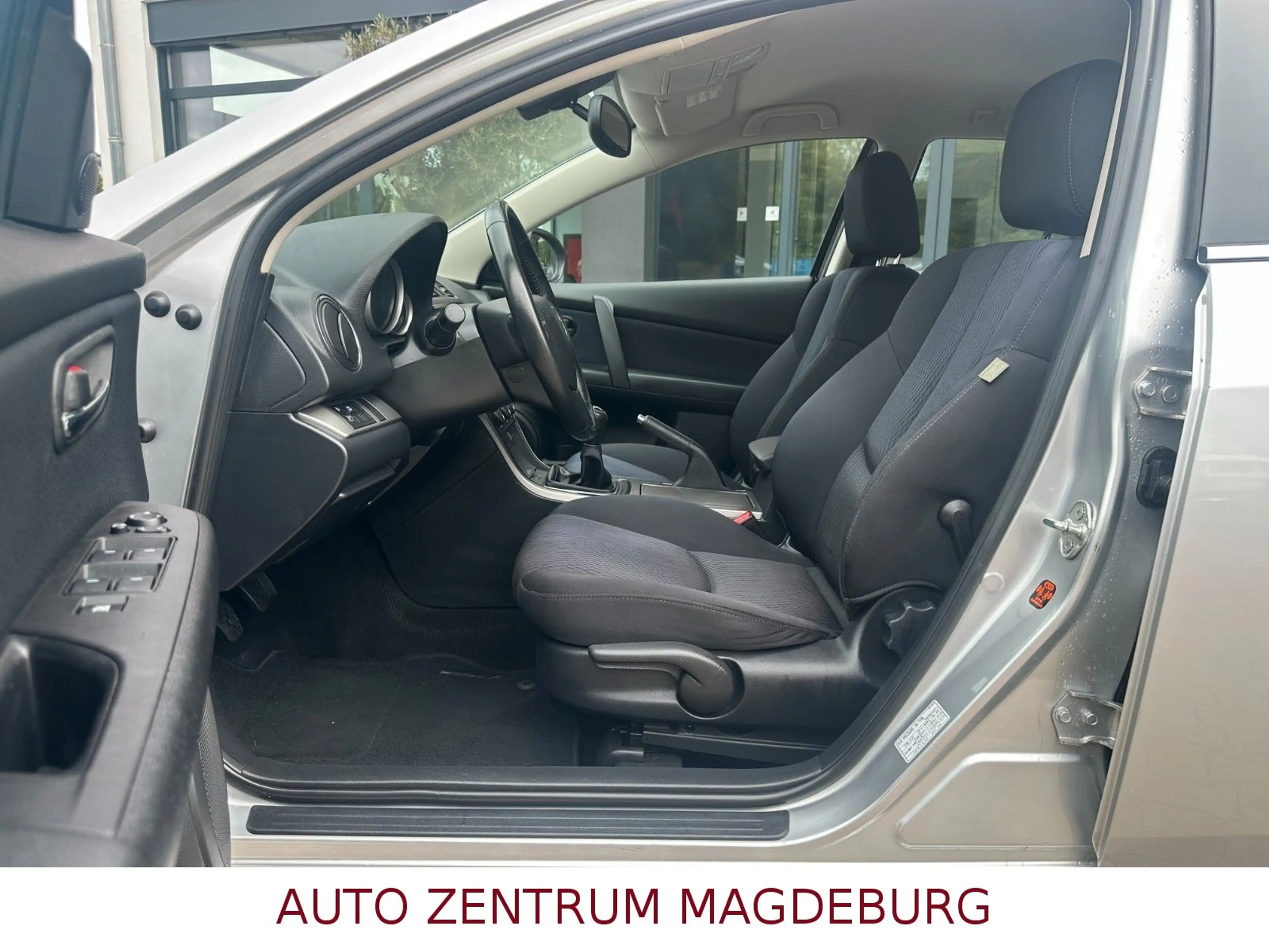 Mazda 6 Kombi 2.0 KLIMAAUT*TEMPO*ALU — photo 13