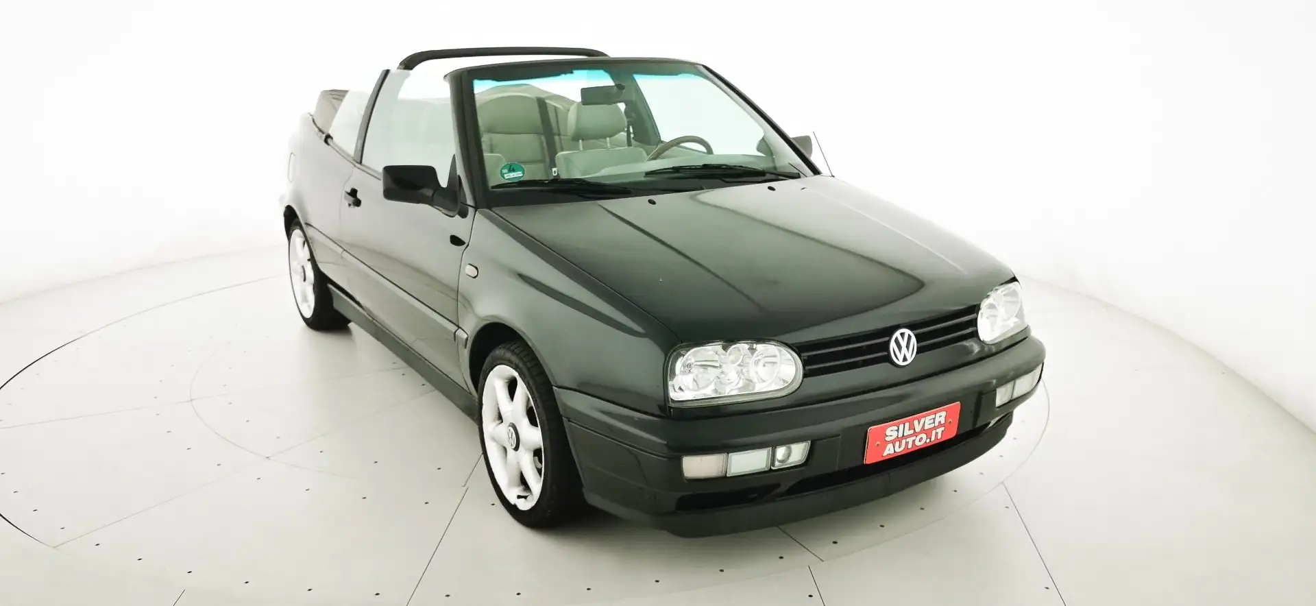 Volkswagen Golf Cabriolet 1.9 TDI Nero - 1