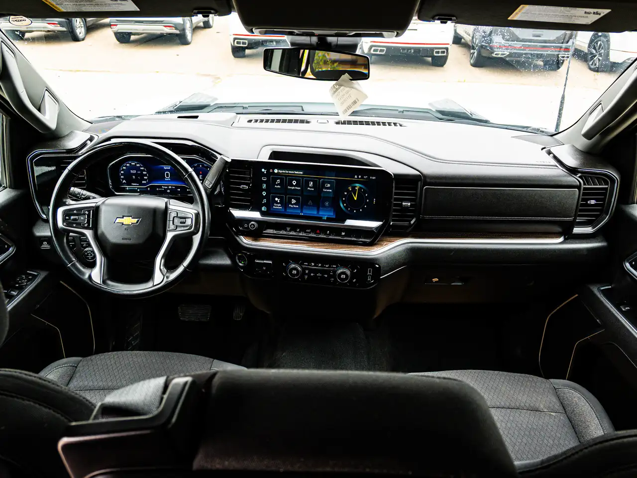 Chevrolet Silverado 3500 снимка Chevrolet Silverado 3500
