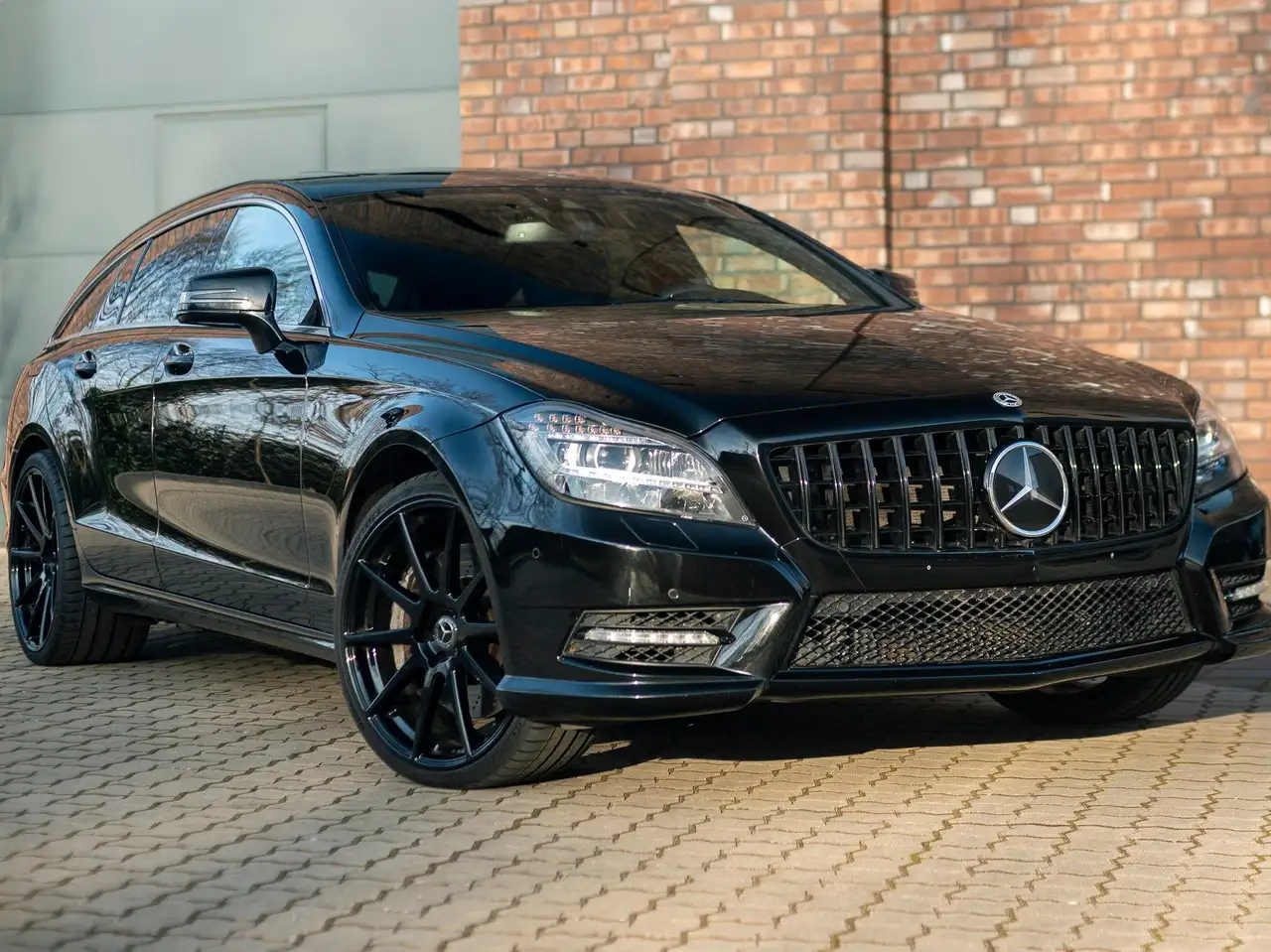 Mercedes-Benz CLS 500