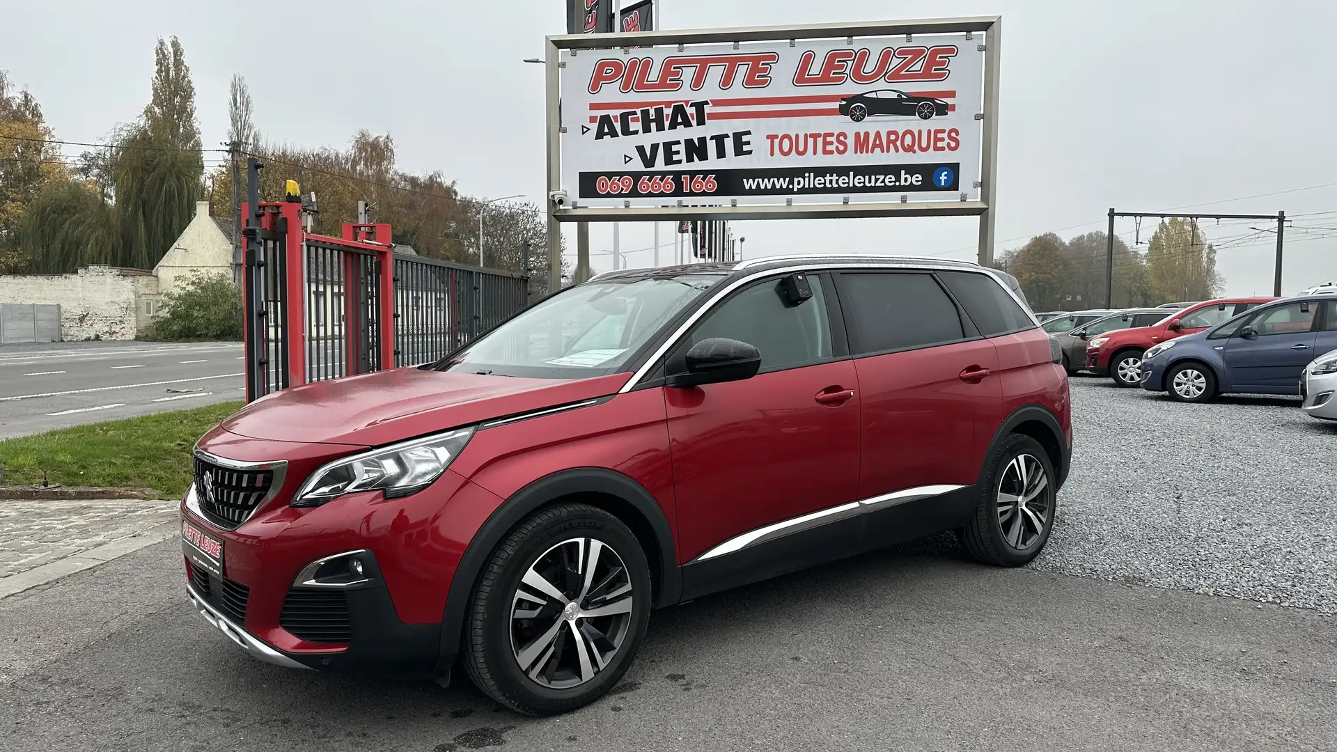 Peugeot 5008 1.5 BlueHDi Allure Pack7PLACES/EURO6D/ATT REMORQUE Червоний - 2