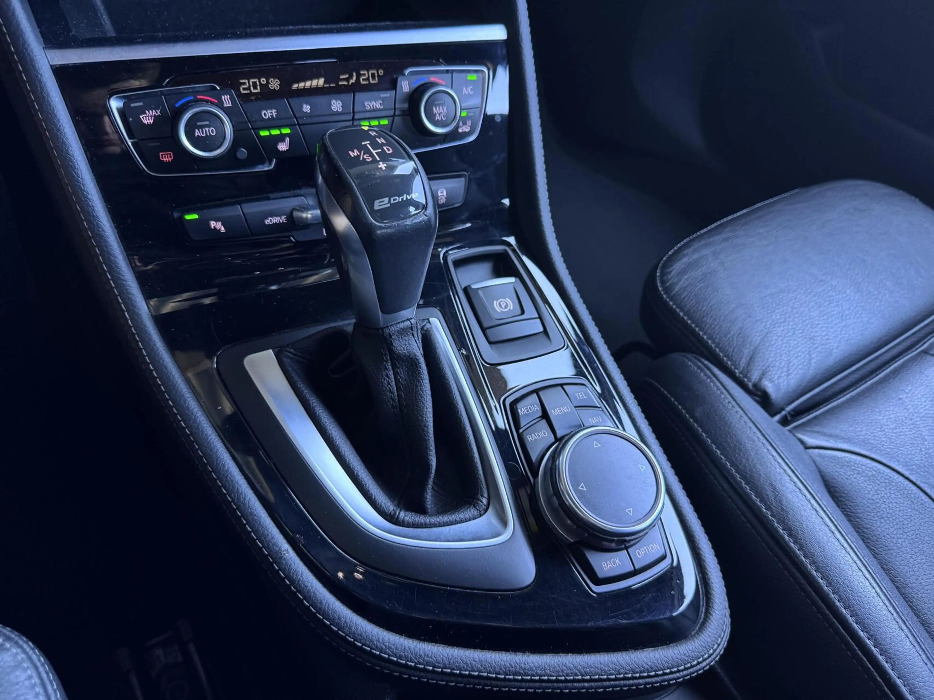 BMW 225 2-serie Active Tourer 225xe ADAPTIVE CRUISE*PANO*L — photo 15
