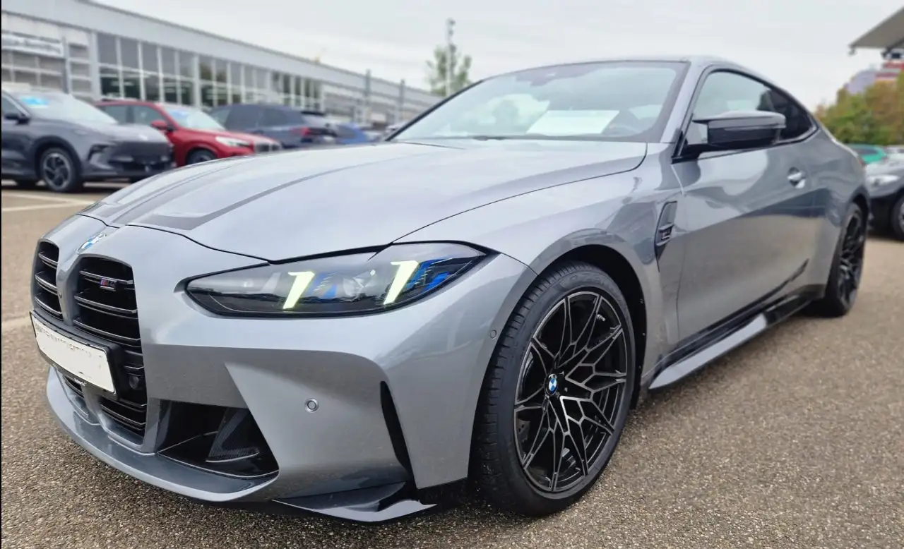 BMW M4