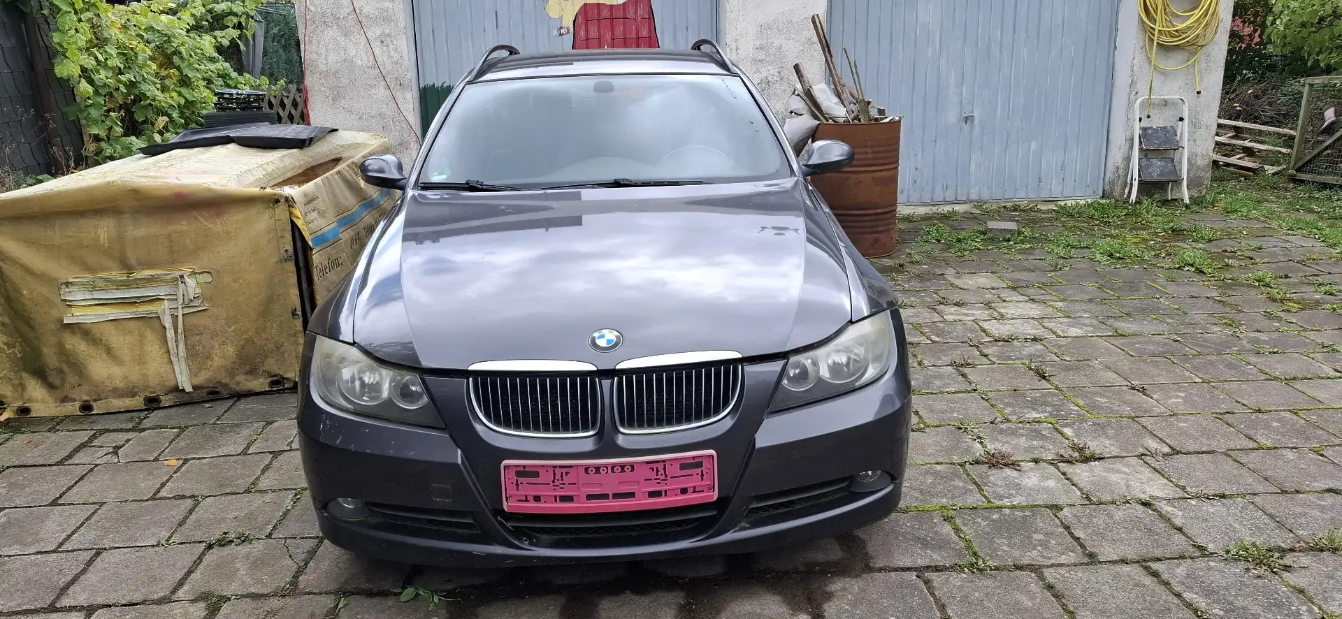 BMW 325 325xi Touring - 2