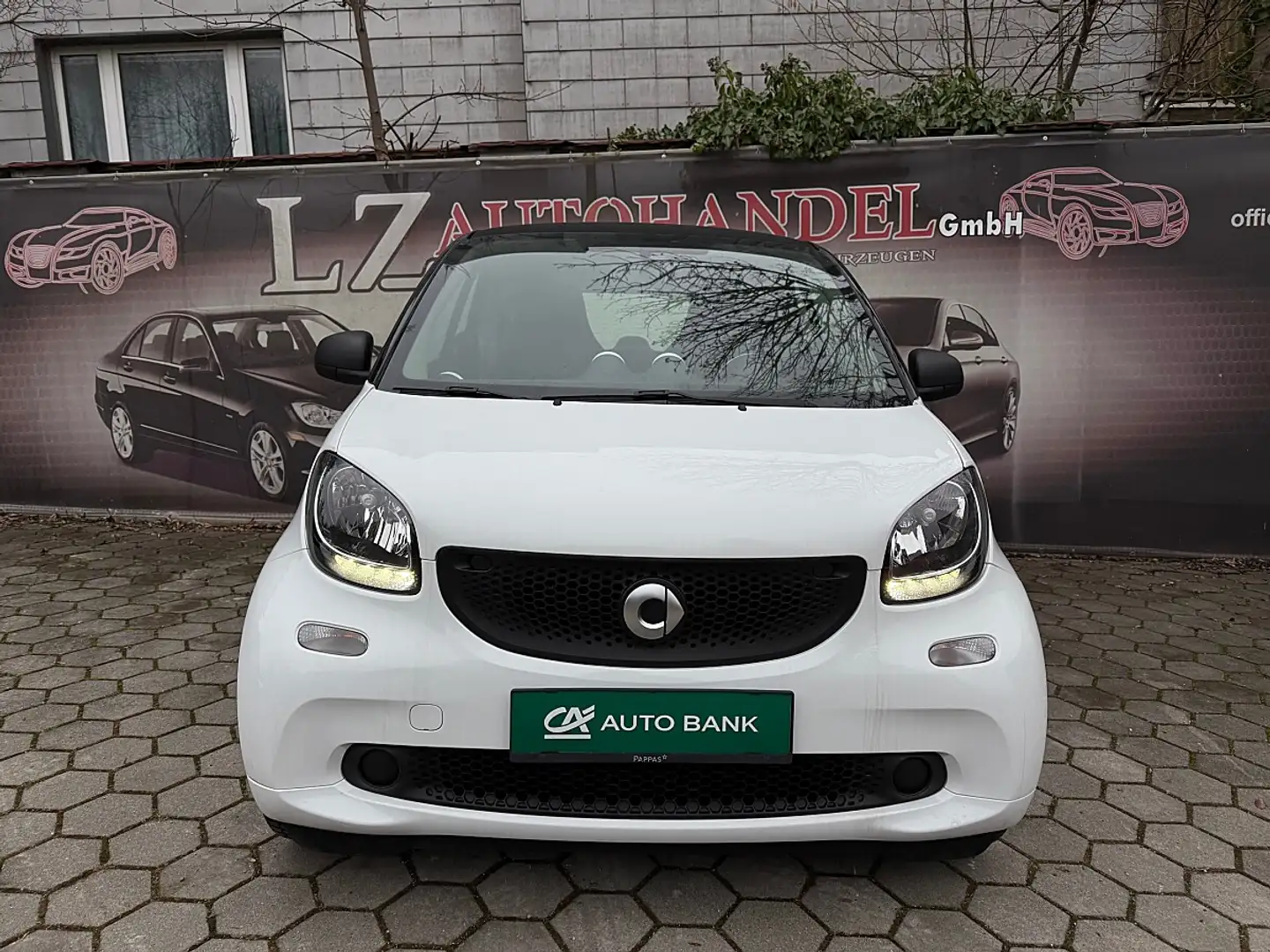 smart forTwo Smart fortwo Weiß - 2