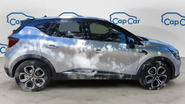 Renault Captur view 4