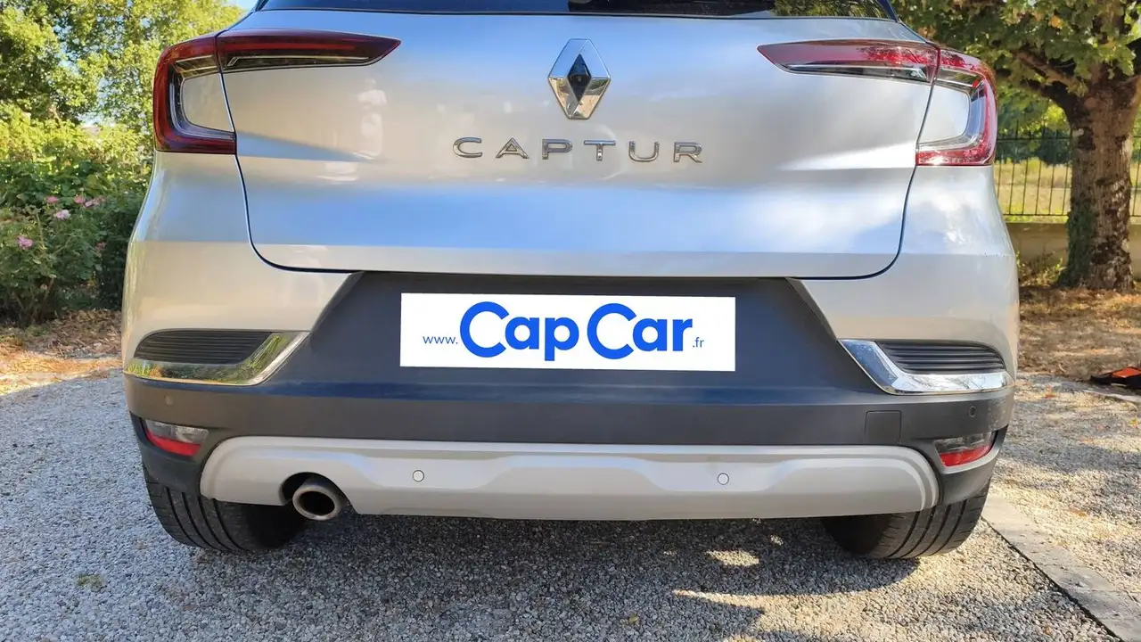 Renault Captur — photo 21
