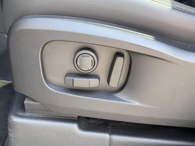 Land Rover Defender 110 D250 First Edition // 7zit — photo 11