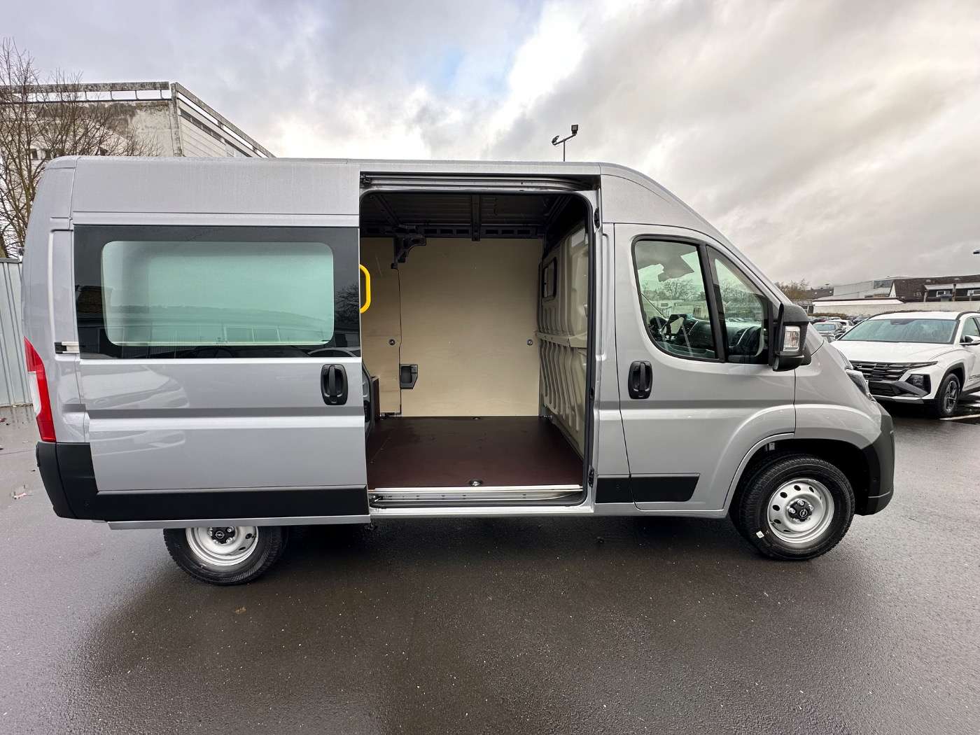 Opel Movano