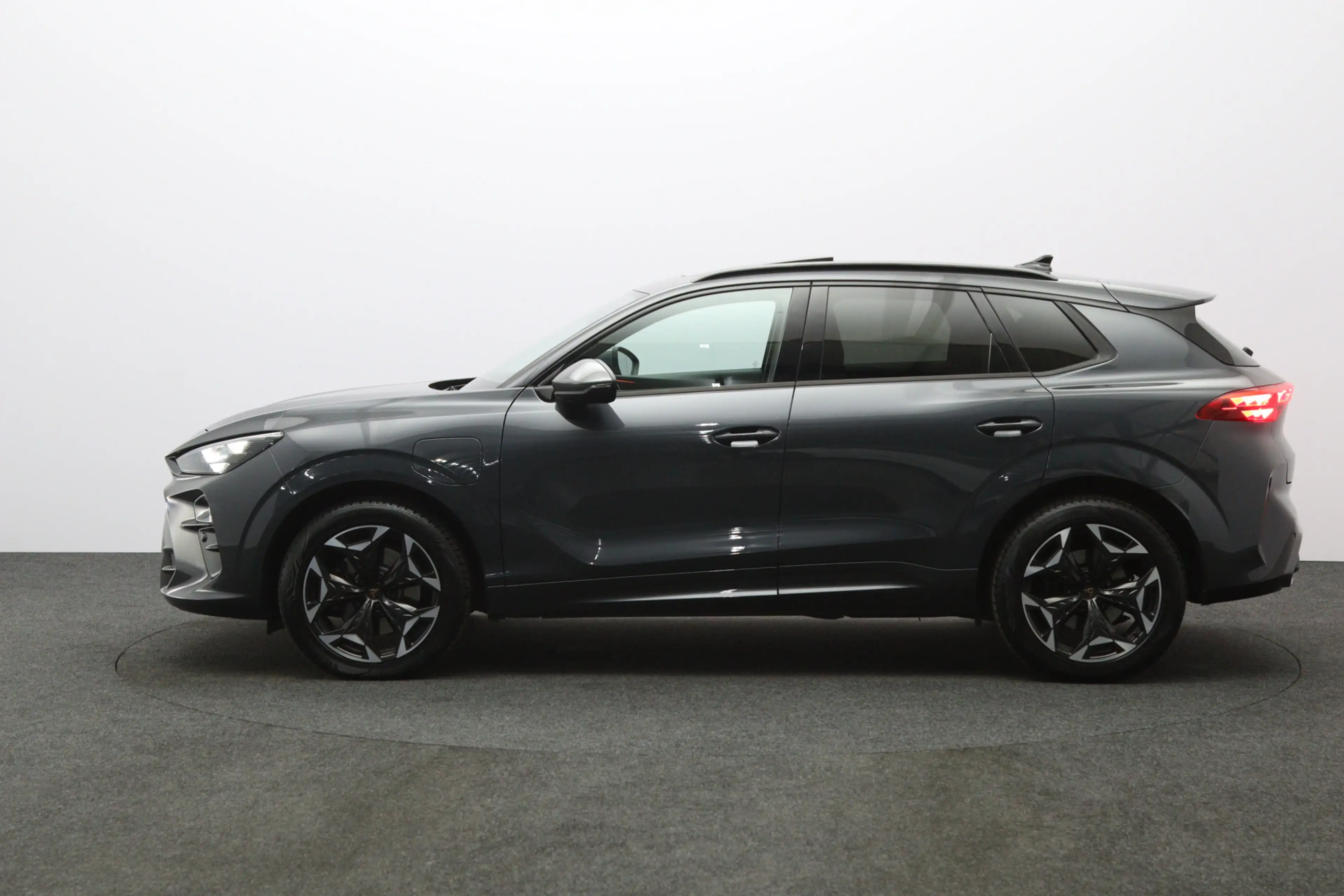CUPRA Terramar 1.5 TSI e-Hybrid VZ 272 PK Performance PHEV, Panor — photo 6