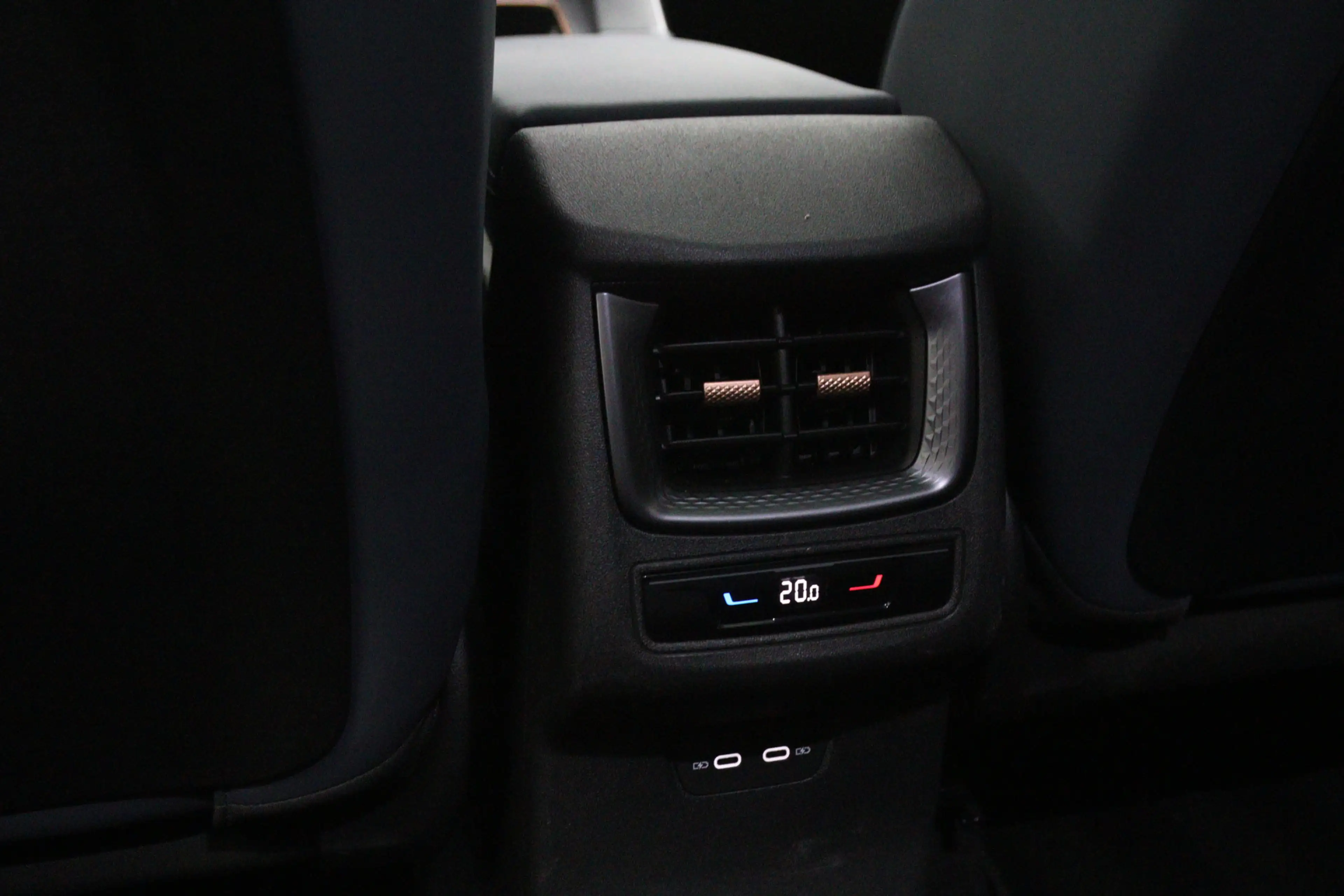 CUPRA Terramar 1.5 TSI e-Hybrid VZ 272 PK Performance PHEV, Panor — photo 19