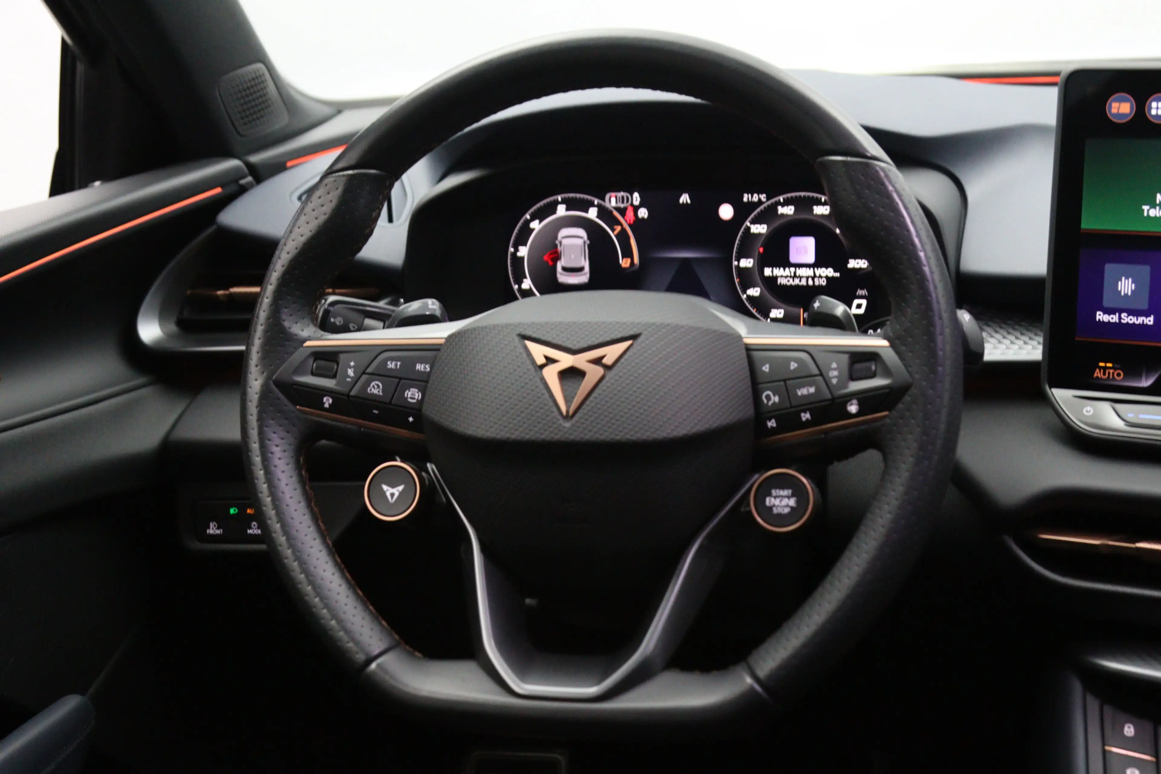 CUPRA Terramar 1.5 TSI e-Hybrid VZ 272 PK Performance PHEV, Panor — photo 15