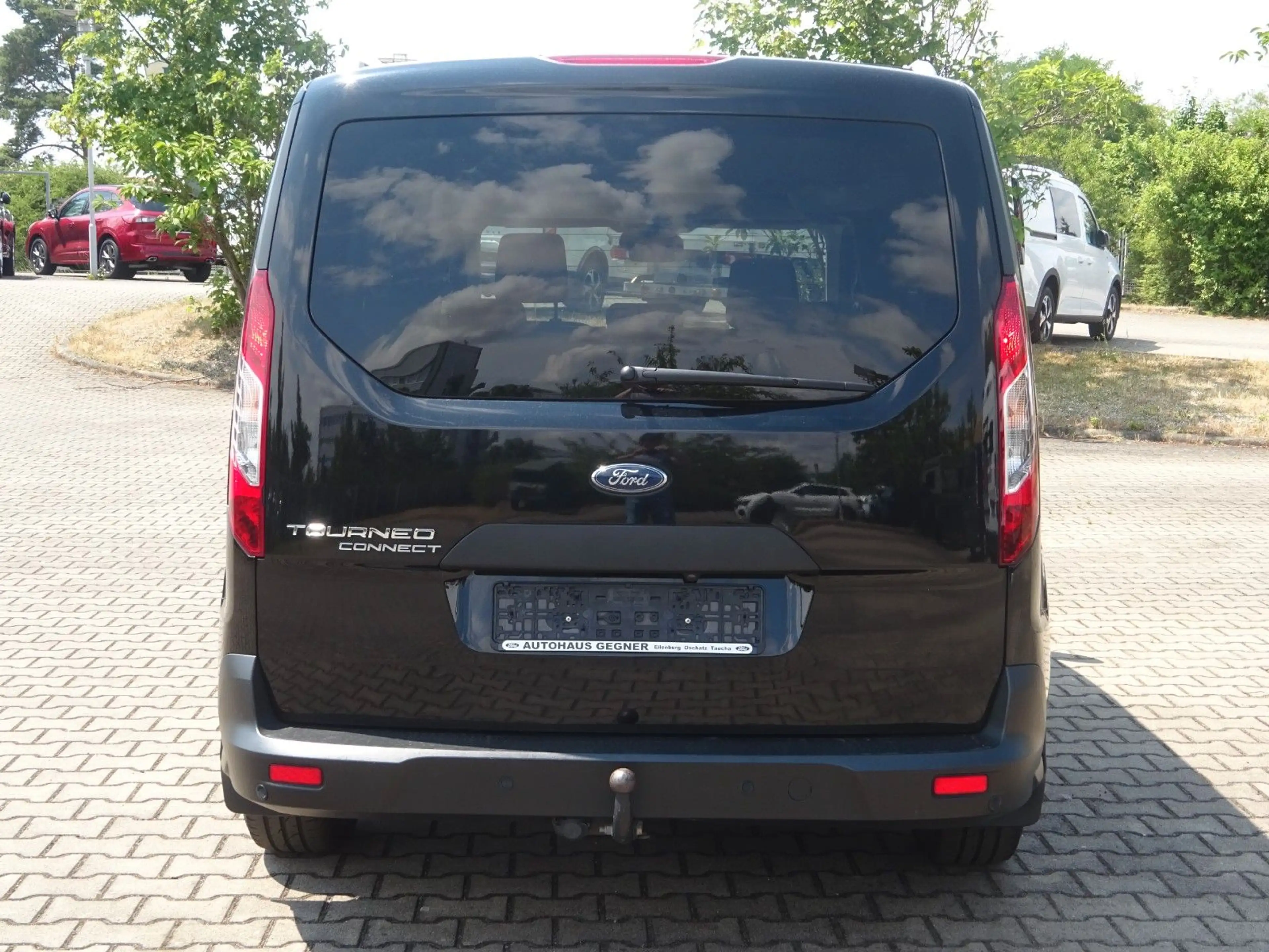 Ford Grand Tourneo Connect 120PS Autm. Trend AHK — photo 10