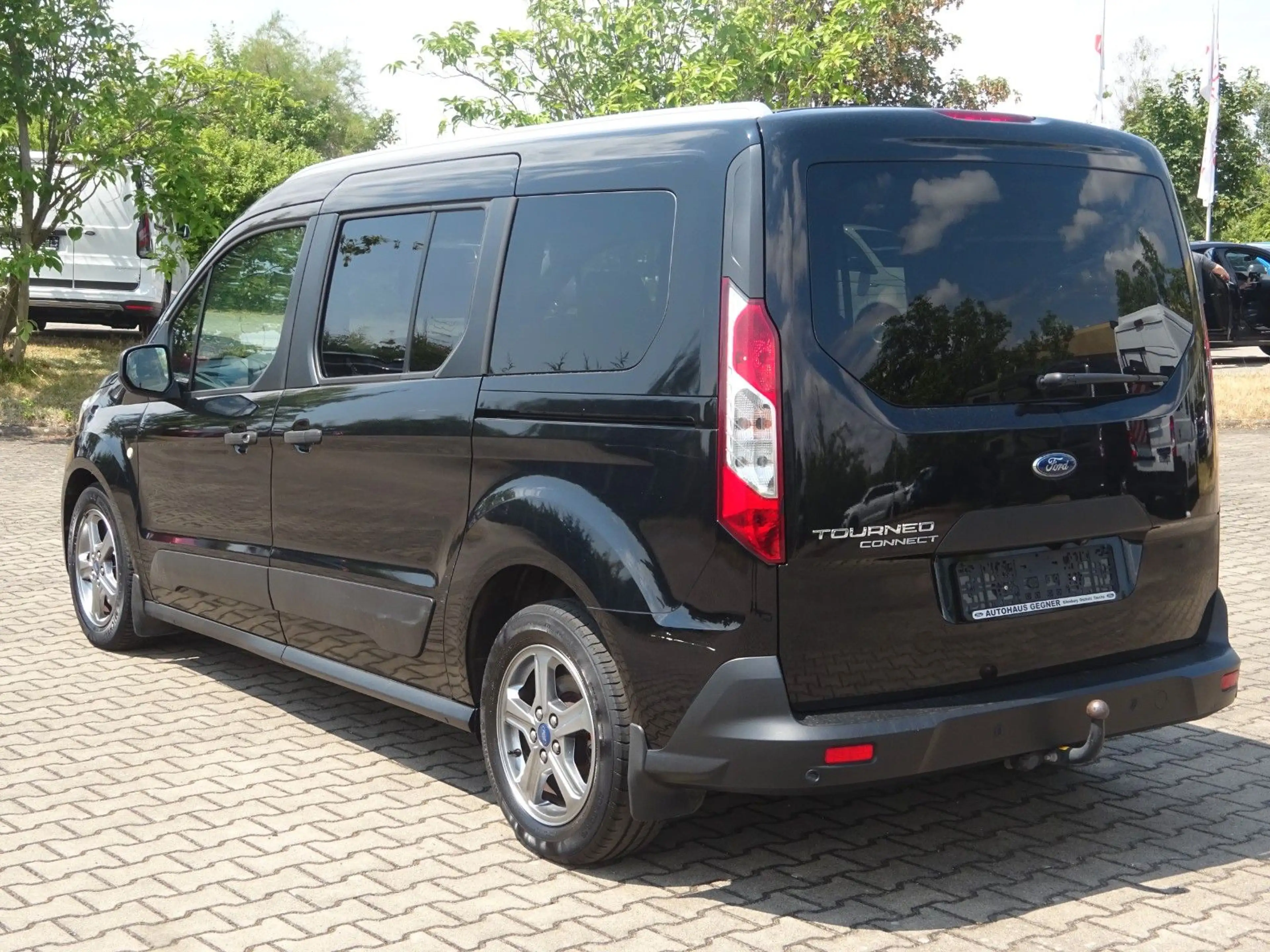 Ford Grand Tourneo Connect 120PS Autm. Trend AHK — photo 5