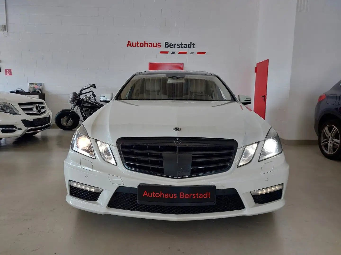 Mercedes-Benz E 63 AMG E - Klasse Lim. Blanc - 2