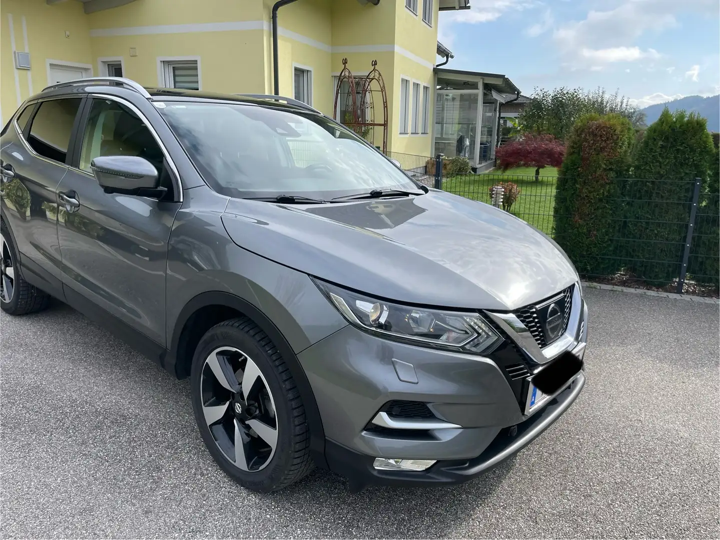 Nissan Qashqai 1,6 dCi N-Connecta Xtronic Aut. - 1