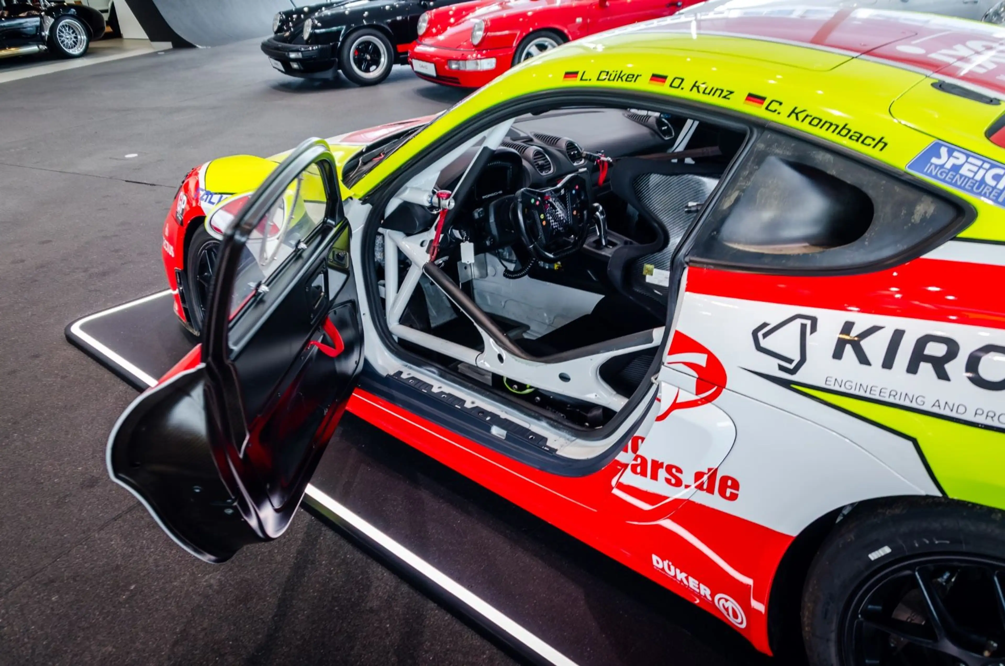 Porsche Cayman GT4 Clubsport MR *DMSB*Manthey* — photo 12