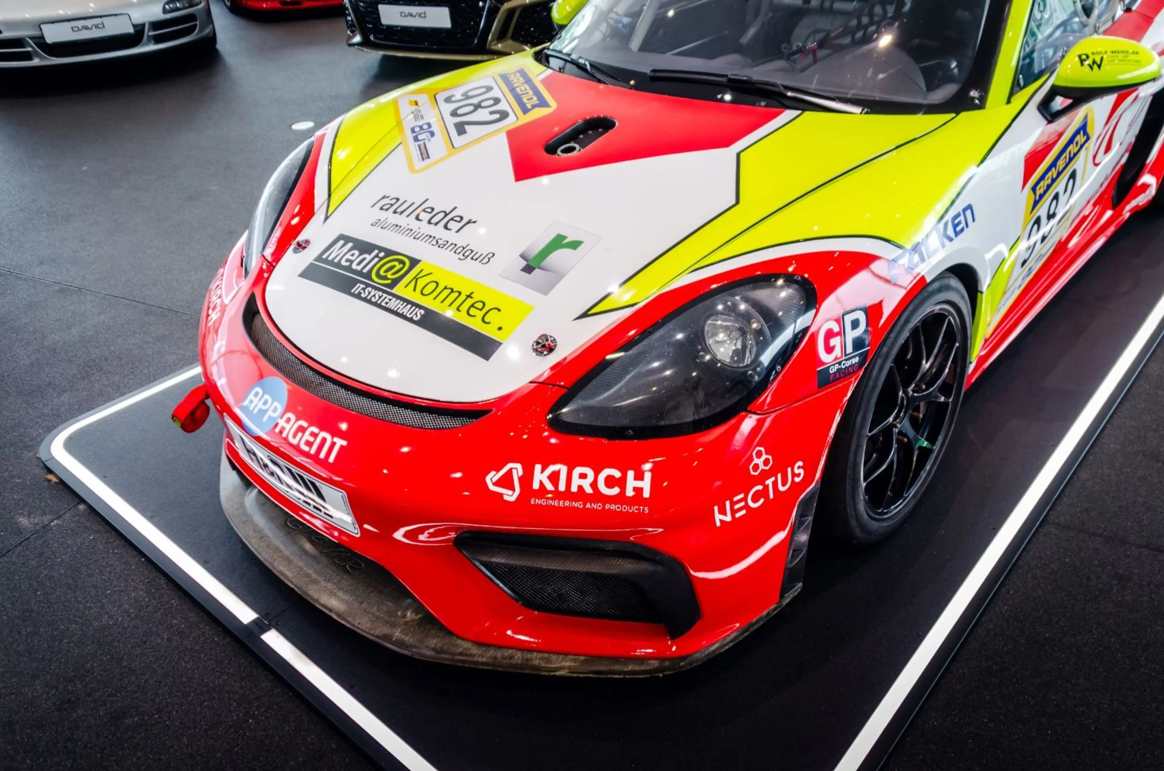 Porsche Cayman GT4 Clubsport MR *DMSB*Manthey* — photo 5