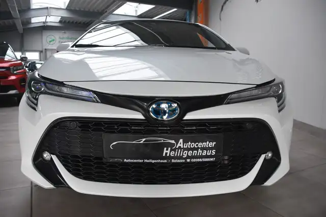 Toyota Corolla Hybrid Team D LED Kamera AppNavi Tempo