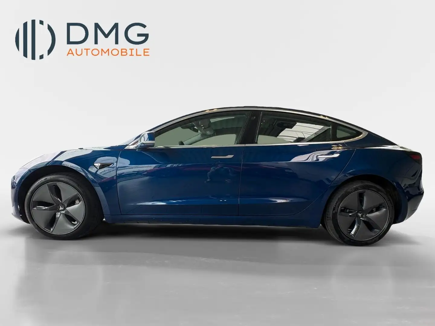 Tesla Model 3 Standard Range Plus RWD Blau - 1