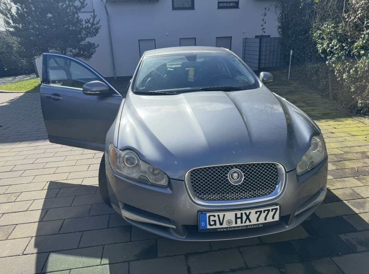 Second hand Jaguar Xf 3.0